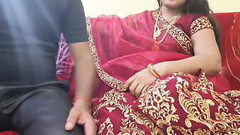 Niña India De 18 Años Se Goza Durante Karwa Chauth