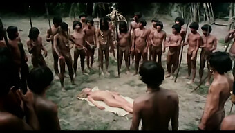 Porno Bush Vintage: Laura Gemser E Gli Ultimi Cannibali