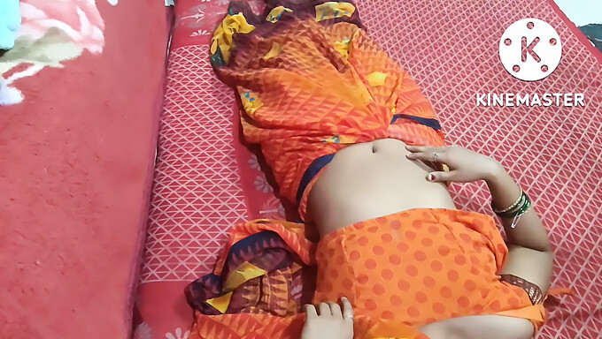 Asian Beauty Swallows Cum In Hot Sari Action