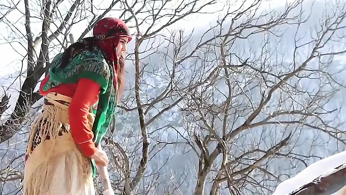 Big Ass Village Women In Pakistan Get Roughly Fucked On Camera