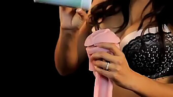 Trải Nghiệm Niềm Vui Của Fleshlight Với Daisy Marie! Gọi Cho Chúng Tôi Để Có Đồ Chơi Tình Dục 09883788091