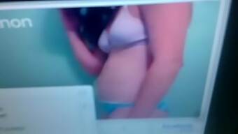 Omegle Babe: L'Avventura Selvaggia Di Una Teenager