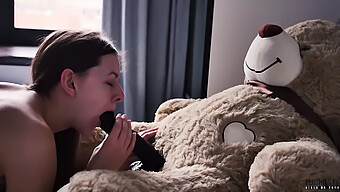 Das Beste Von 2018 Von Plushies Tv: Eine Sammlung Von Masturbation Und Studentinnen