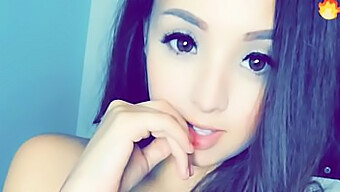 Guarda Il Video Trapelato Di Questa Bella Ragazza Mora Su Camsoda