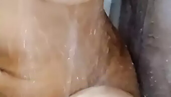 18+ Indická Tínedžerka Dostane Tvrdý Creampie A Lízanie Zadku