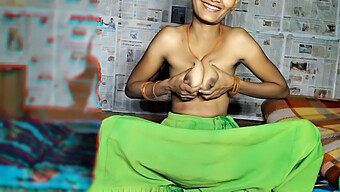 18 Year Old Indian Amateur Gets Her Pussy Pounded