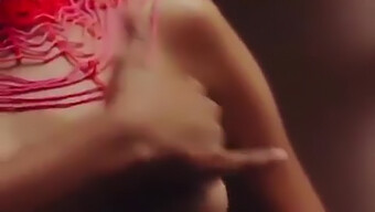 Comprueba Tus Tetas Con Este Vídeo Amateur