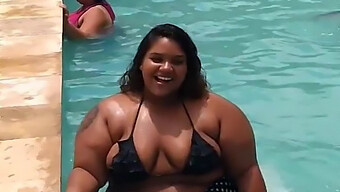 Amateur Babe With Big Natural Tits Swims And Shows Off Her Big Ass And Fat Tits